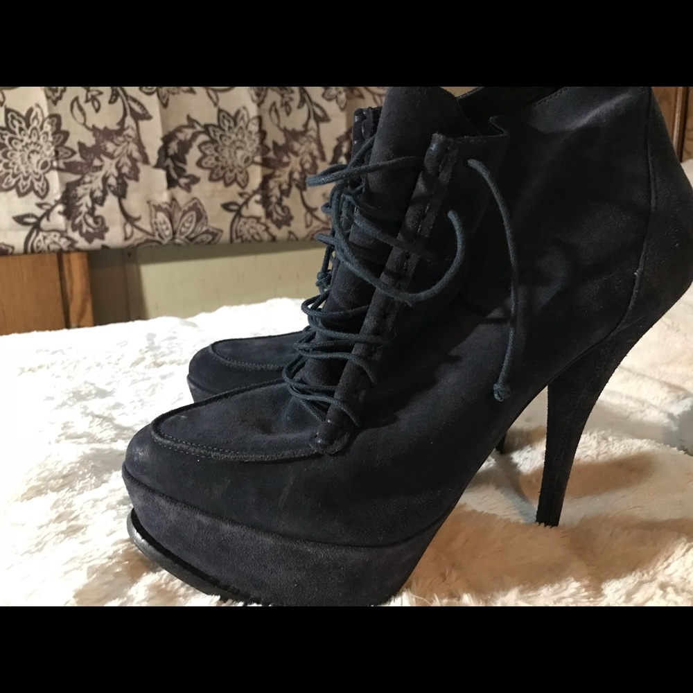 Blue suede boots size 10